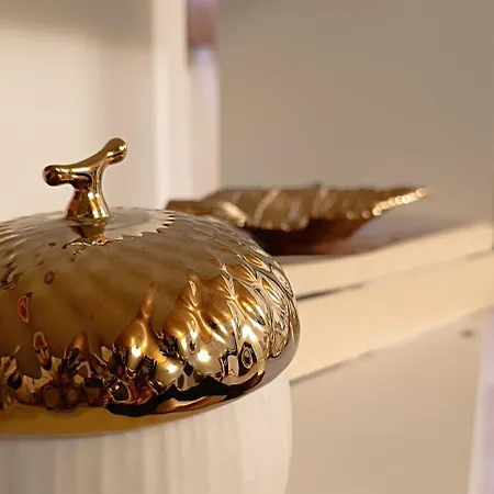 Golden Mountain, Nature House Manteigas