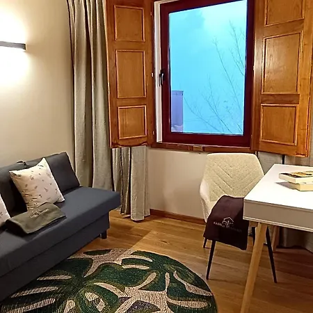 Golden Mountain, Nature House Apartament *