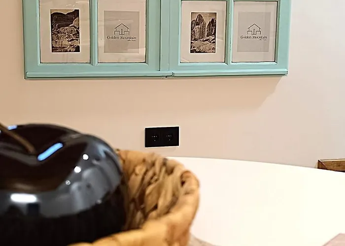 Golden Mountain, Nature House Appartement